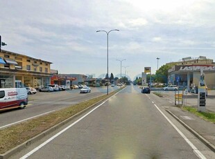 Capannone industriale in ottime condizioni, in vendita in Via Emilia Pavese, Piacenza