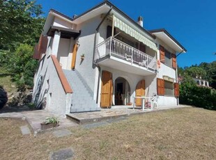 Casa Bifamiliare in Vendita ad Fosdinovo - 295000 Euro