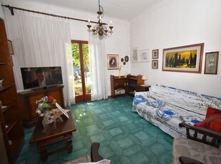 Casa indipendente con giardino, Vecchiano avane