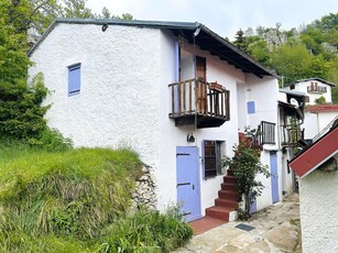 Casa indipendente in vendita a Ormea