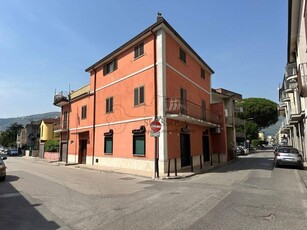 Casa indipendente in vendita a San Felice A Cancello