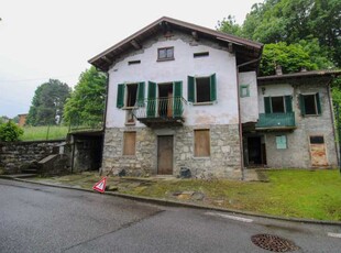 Casa Indipendente in Vendita ad Alta Valle Intelvi - 110000 Euro