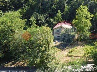 Casa Indipendente in Vendita ad Gallicano - 60000 Euro