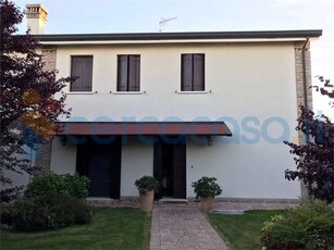 Casa semi indipendente in vendita in Via Del Poggetto 6/10, Ferrara