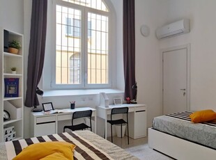 Posti letto in affitto in appartamento con 4 camere a Milano