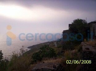 Rustico casale da ristrutturare, in vendita in Contrada Kamma, Pantelleria