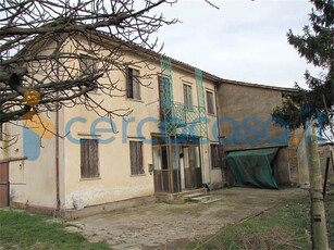 Rustico casale da ristrutturare, in vendita in Via Argine Di Mezzo, San Dona' Di Piave