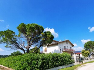 Vendita Casa singola, in zona MARIA IN PIANA, TREIA