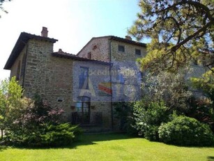 Villa in vendita a Arezzo