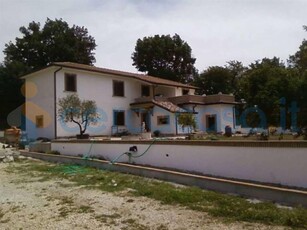 Villa in vendita a Ceprano