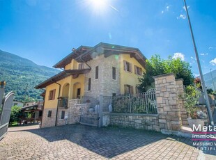 villa in vendita a Malonno