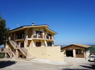 Villa in vendita a Notaresco