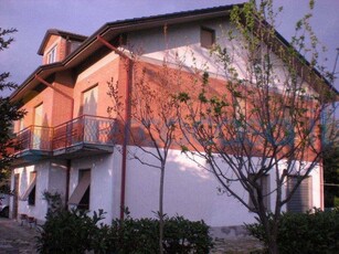 Villa in vendita in Via Nerchia 971, Sarzana