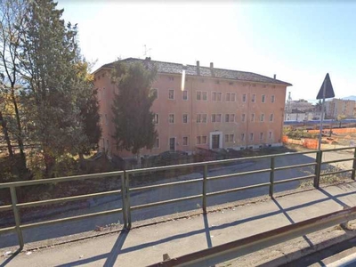 Edificio-Stabile-Palazzo in Vendita ad Belluno - 236361 Euro