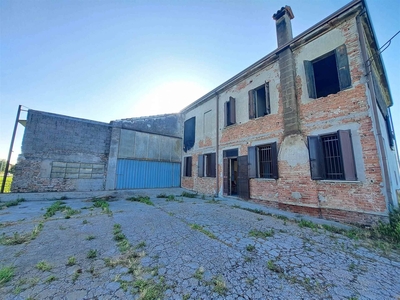 Casa singola in vendita a Villa Bartolomea Verona