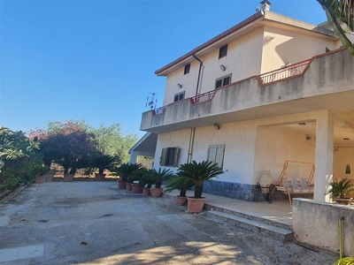 Villa in vendita a Agrigento Cannatello