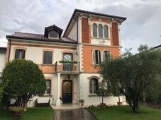 Villa in vendita a Loria via Bertina