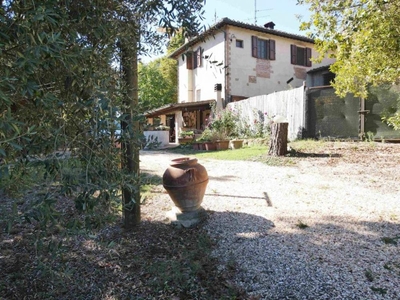 casa in vendita a Ulignano