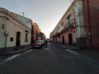 Casa singola a Nicolosi