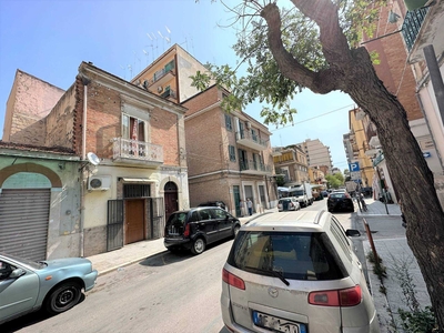 Monolocale in Via Tenente Iorio in zona Centro a Foggia