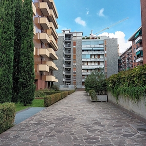 Vendita Appartamento Milano - Via Michele Novaro