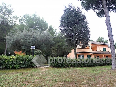 villa in vendita a Civitanova Marche