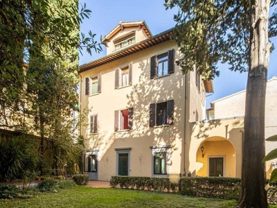 villa indipendente in vendita a Firenze