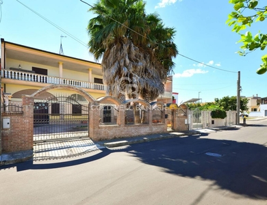 villa indipendente in vendita a Nociglia