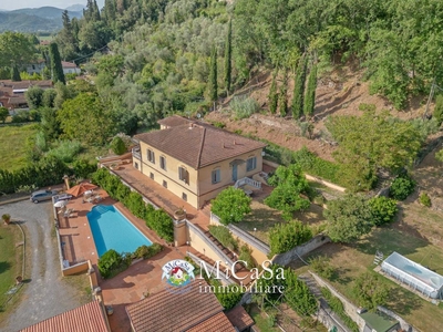 villa indipendente in vendita a San Giuliano Terme