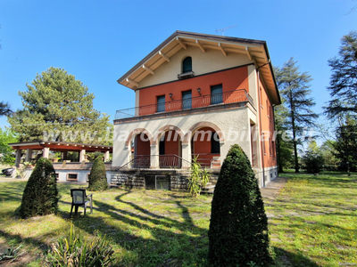 Villa a Bologna - Rif.