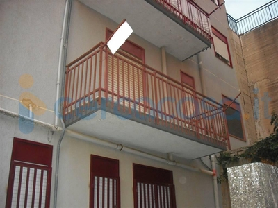 Appartamento in vendita in Via Matteotti, Naro