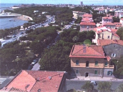 Appartamento - Oltre 4 locali a Ardenza, Livorno