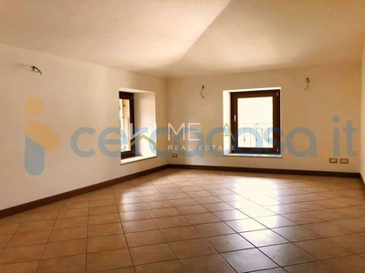 Appartamento Trilocale in vendita in Via Del Pozzo, San Felice Del Benaco