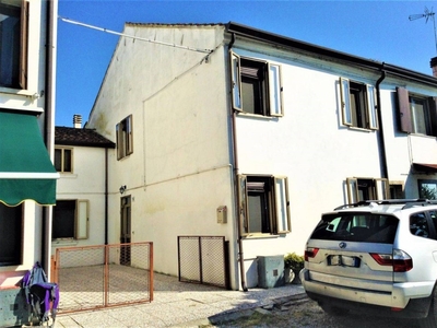 Casa Indipendente in vendita a Papozze via panarella Via Panarella