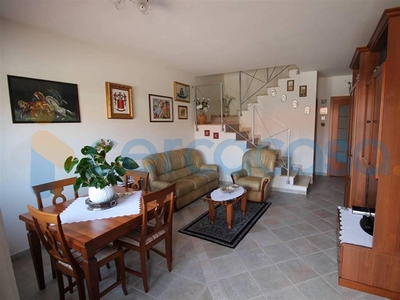 Villa a schiera in ottime condizioni in vendita a Ascoli Piceno