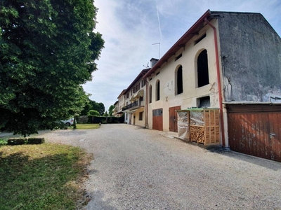 Villa Bifamiliare in vendita a Fontanelle via Roma