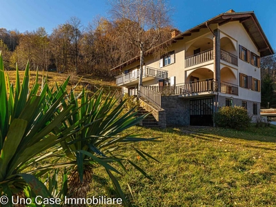 Villa bifamiliare in vendita a Vico Canavese Torino Drusacco