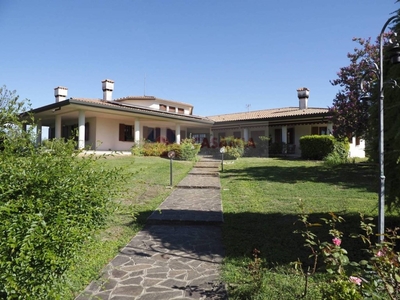 Villa in vendita a Fontanelle via Vallonto