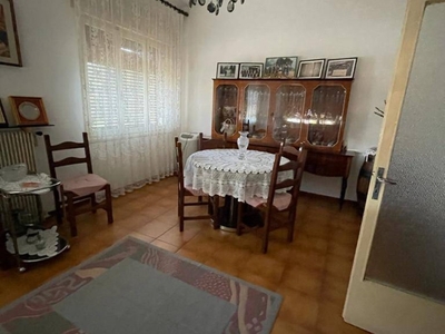 Villa in vendita a Treviso via Noalese