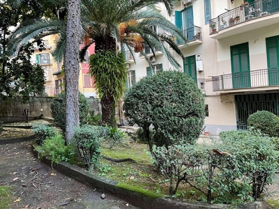 Appartamento di prestigio in vendita viale Michelangelo, Napoli, Campania