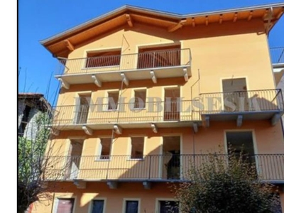 Casa indipendente in vendita a Varallo, Frazione Valmaggia