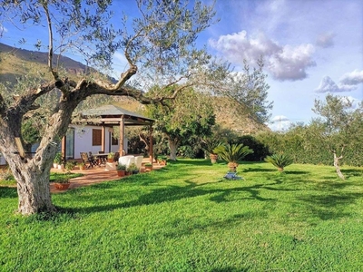 Prestigiosa villa in vendita via Piano Torre Marroia, Altavilla Milicia, Sicilia