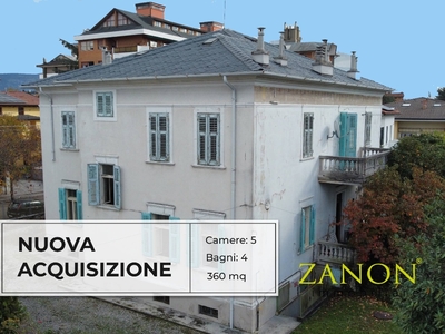 Villa singola in Via Ristori, Gorizia, 14 locali, 4 bagni, con box