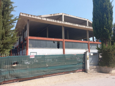 capannone in vendita a Mosciano Sant'Angelo