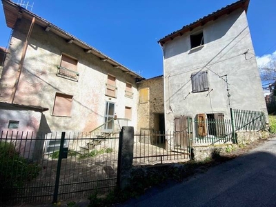 Casa semi indipendente in vendita a Castel Di Casio Bologna Badi