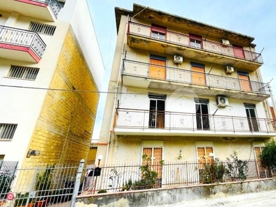 Appartamento in Vendita in Via Andrea Scognamillo 6 a Palermo