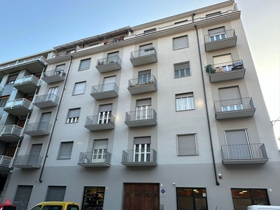 Appartamento in Vendita in Via Felizzano 7 a Torino