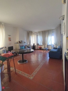 Appartamento in Vendita in Via Leonardo Bianchi a Napoli