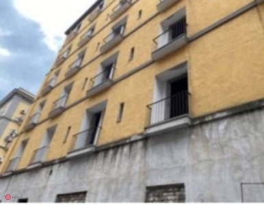 Appartamento in Vendita in Via Macedonio Melloni 13 a Napoli