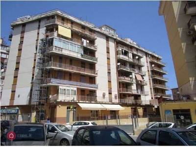 Appartamento in Vendita in Via Sperone 2 E a Palermo